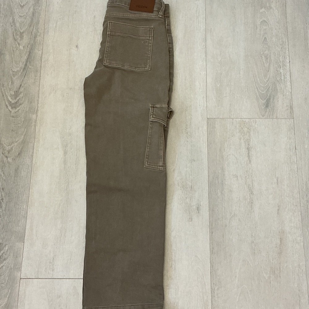 Cargo Jeans - Picture 2 of 4